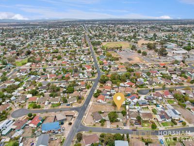 18 Jones Street, Horsham