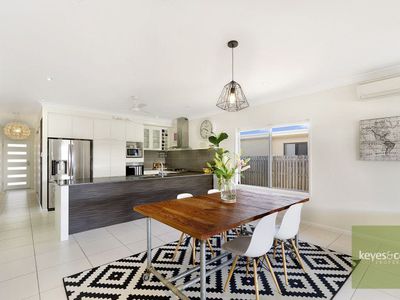 9 Solana Circuit, Burdell