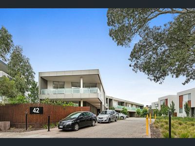 16 / 42 Eucalyptus Drive, Maidstone