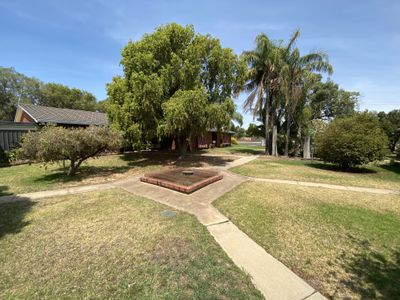 8 / 356 WOOD STREET, Deniliquin