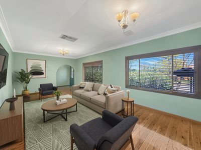 8 Brigalow Avenue, Dubbo