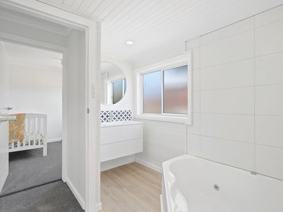 29 Robinia Street, Primrose Sands