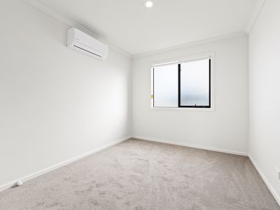 30 Baldwin Road , Fraser Rise