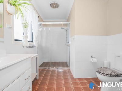 19 Dalmeny Drive, Prestons