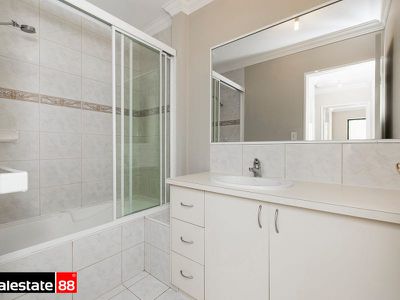 E5 / 88 Royal Street, East Perth