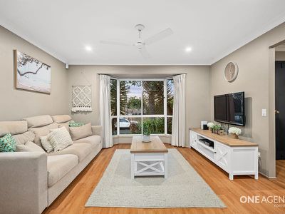 35 Solander Cct, Forest Lake
