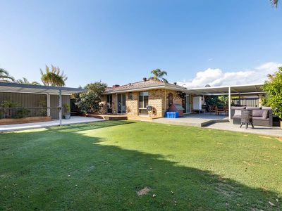 6 Baxter Close, Huntingdale