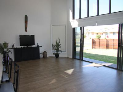 52 The Southern Parkway, Forster