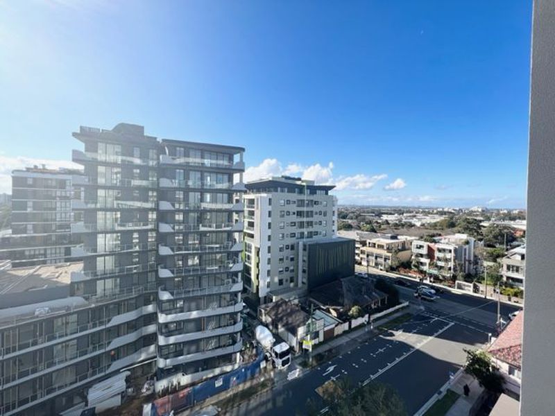 721 / 93 Regent Street, Kogarah