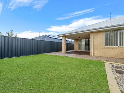 37 Fishbone Turn, Banksia Grove