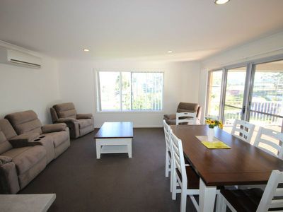 12 Trumpeter Avenue, Eden
