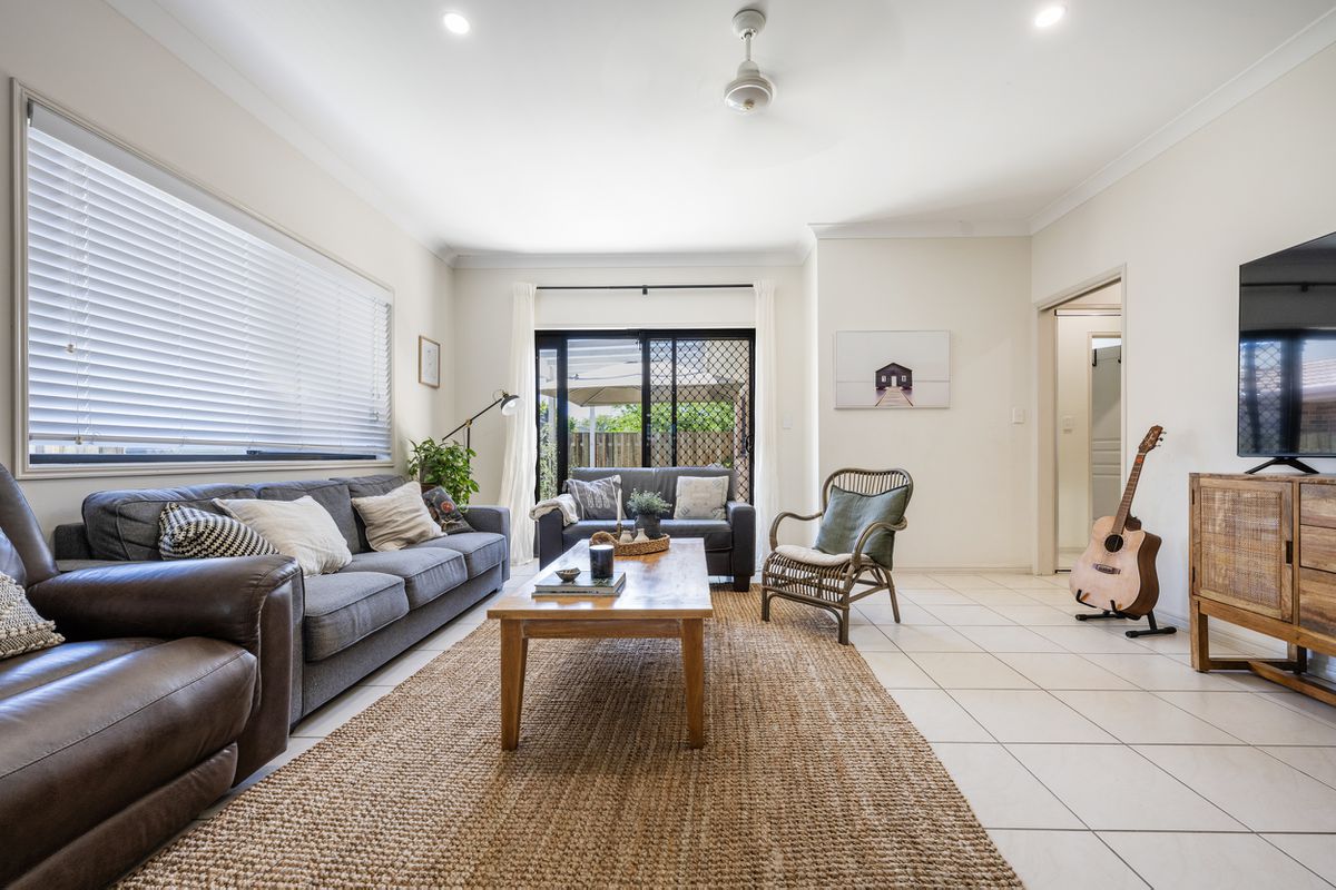 2 / 4 Witonga Drive, Yamba