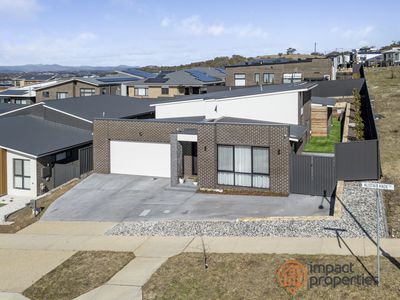 17 Alistair Knox Terrace, Taylor