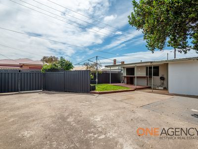 1 Devonshire Lane, Bathurst