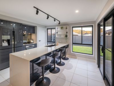 3 Sandcastle Drive, Sandy Beach