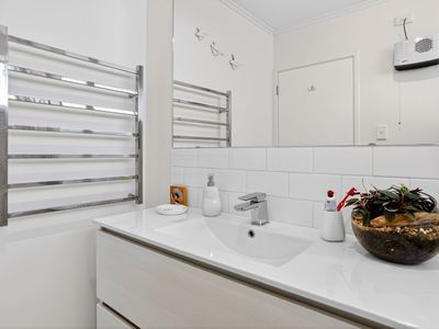 2/35 Rangitoto Terrace, Milford