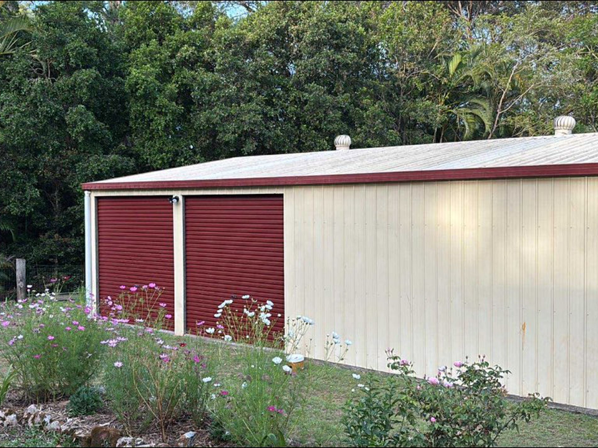 77 Summit Road, Pomona