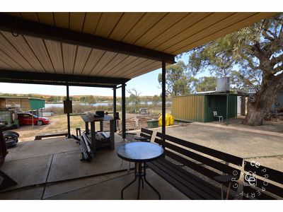 69 Mallee Road, Walker Flat