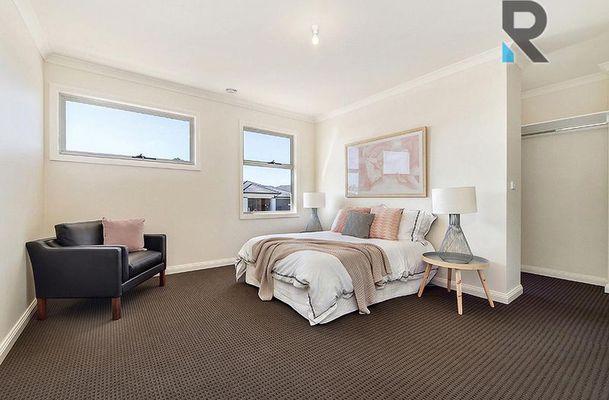 96 Frontier Avenue, Greenvale