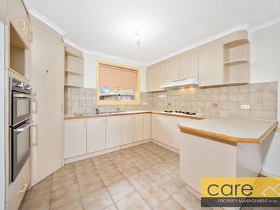 1 / 9 Royal Avenue, Springvale