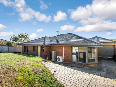 12 Proud Terrace, Flora Hill