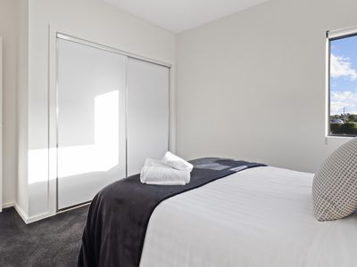 4 / 13 York Street, Geelong