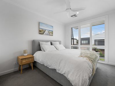 98 Wirra Drive, New Port