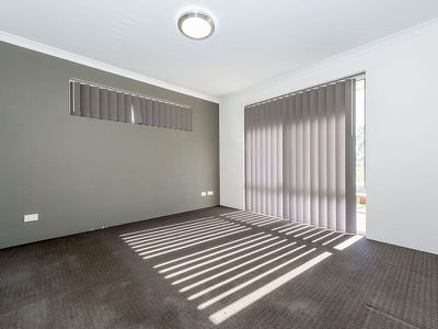 13 Kinsella Avenue , Byford