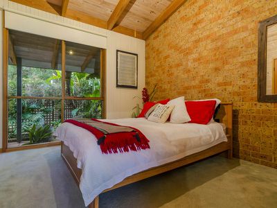 42 Whitecliffs Road, Rye