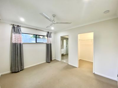 43 Hillary Drive, Smithfield