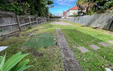 1 / 166 New Canterbury Road, Petersham