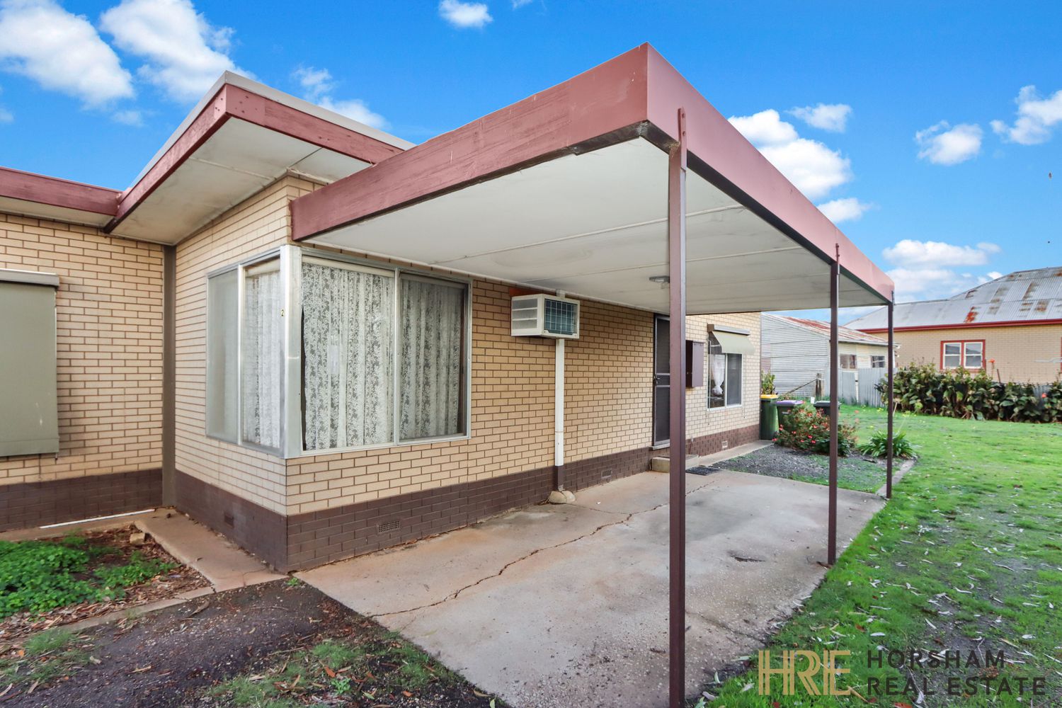2 / 2 Olympic Street, Horsham