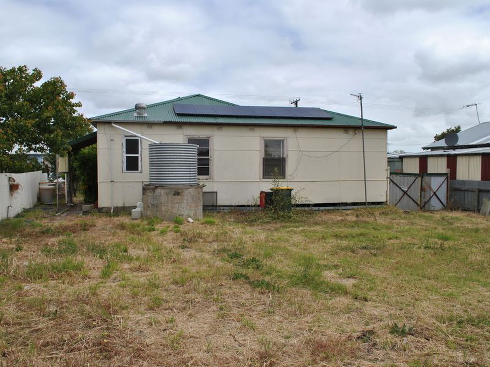 14 Grigg Tce, Millicent