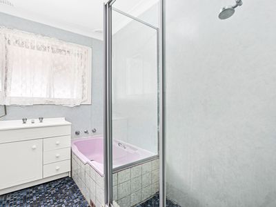 26 Deakin St, Oak Flats