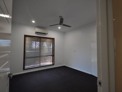 12 Nicholls Retreat, Port Hedland