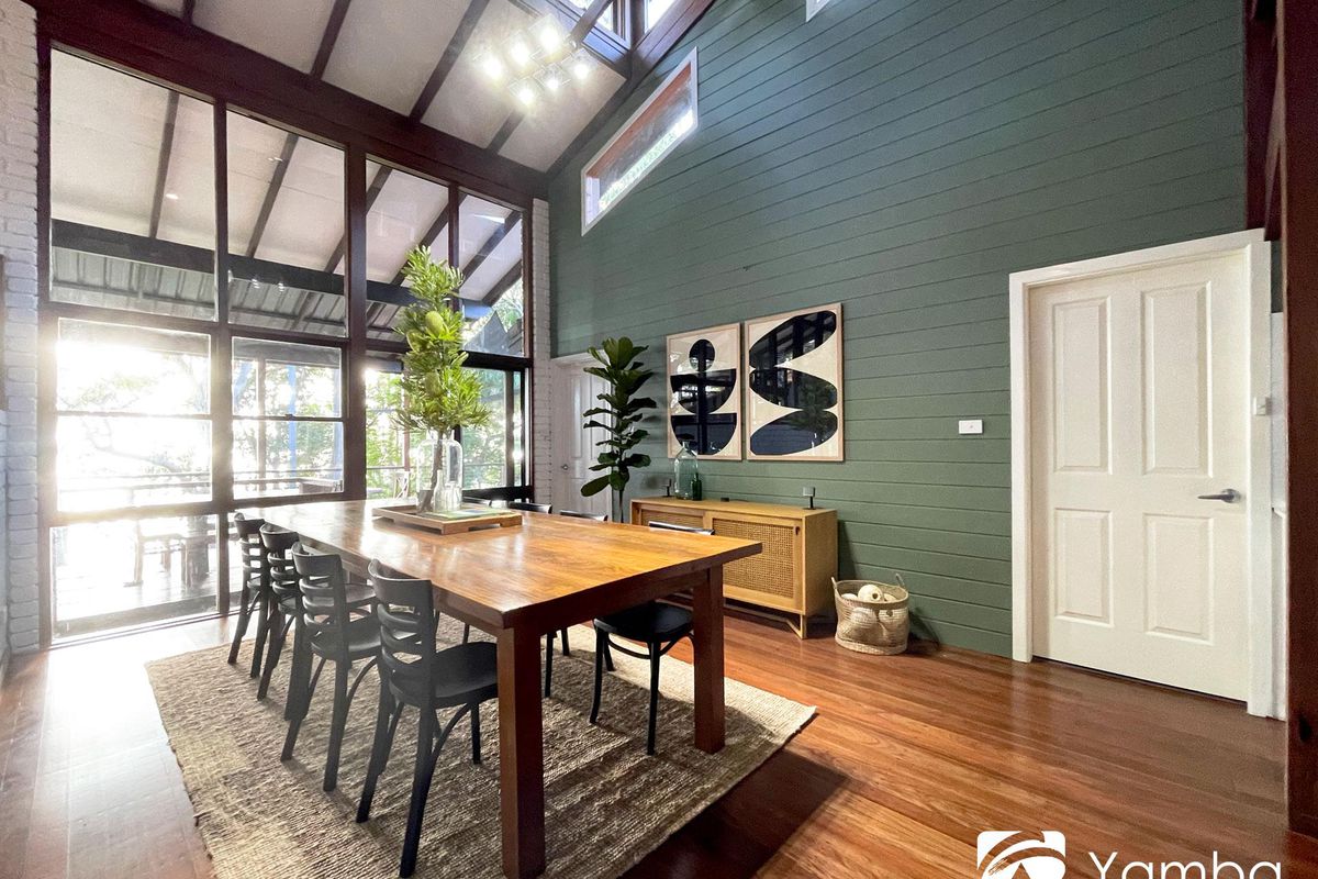 143 Lakes Boulevard, Wooloweyah