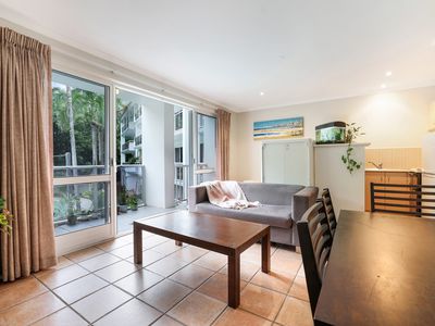 215 / 305-341 Coral Coast Drive, Palm Cove