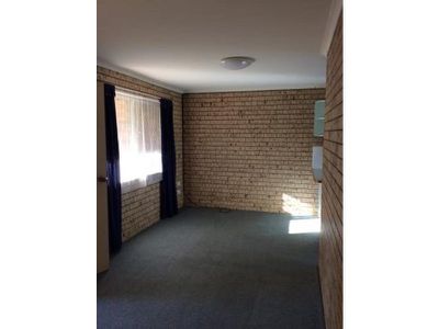 4 / 6 Kehlet Street, Point Vernon