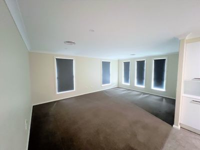 15 Barr, Windradyne