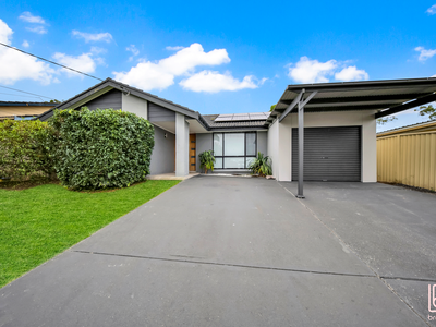 67 McKellar Boulevard, Blue Haven