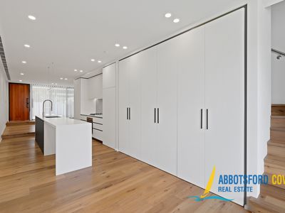 9 / 22 Napier Street, North Strathfield