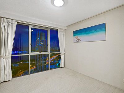 297 / 105 Scarborough Street, Southport