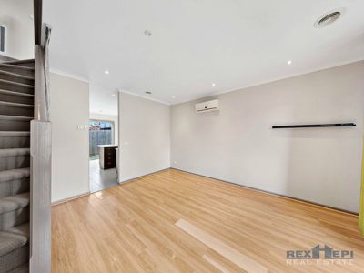 1 / 65-67 Potter Street, Dandenong