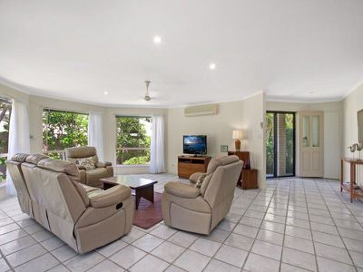 10 Sailfish Court, Noosa Waters