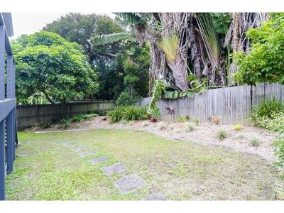 9 McNab Avenue, Tewantin