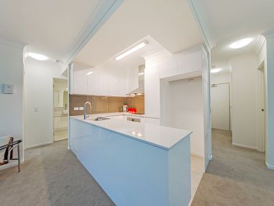 4/54 Yamboyna St, Manly
