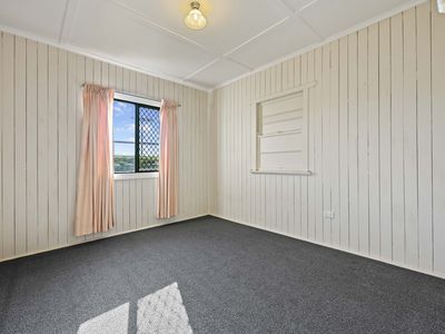 4 Finnie Street, Newtown