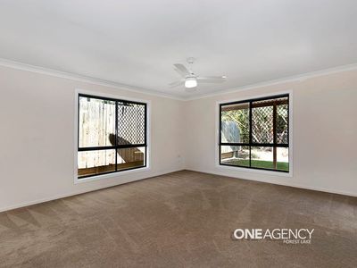 4 Sundown Lane, Forest Lake