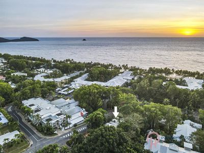 Room 1 / 19 Veivers Road, Palm Cove