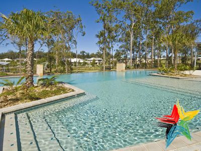 19 Peregrine Crescent, Coomera